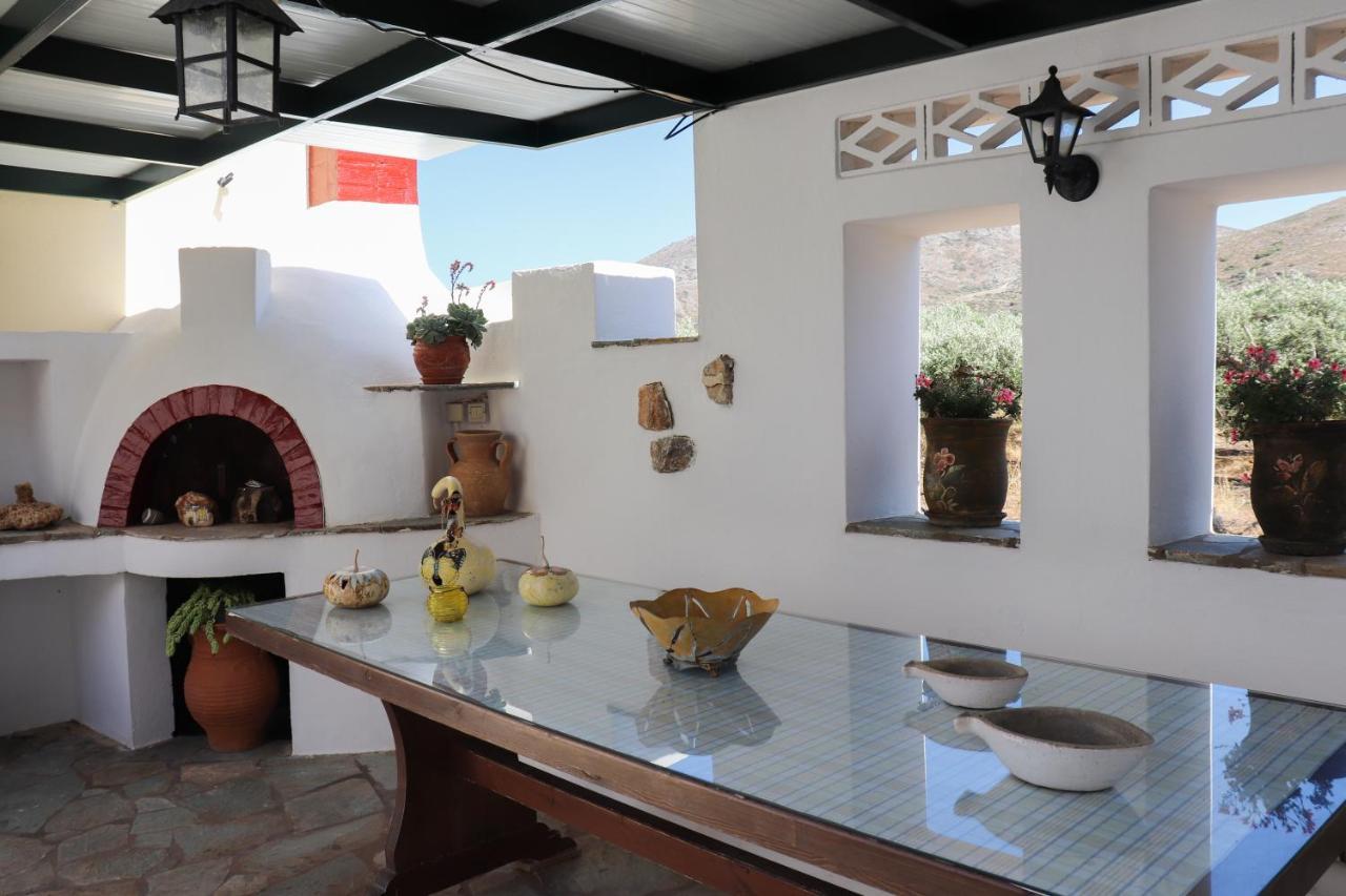 Sirines Apartments باليكاسترون المظهر الخارجي الصورة