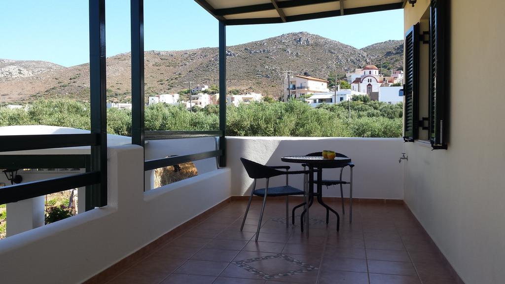 Sirines Apartments باليكاسترون الغرفة الصورة