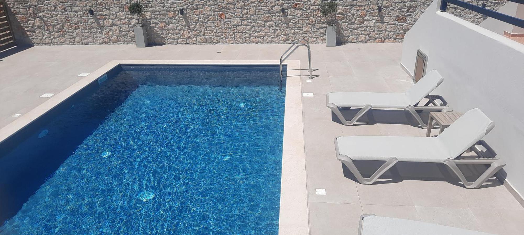 Sirines Apartments باليكاسترون المظهر الخارجي الصورة