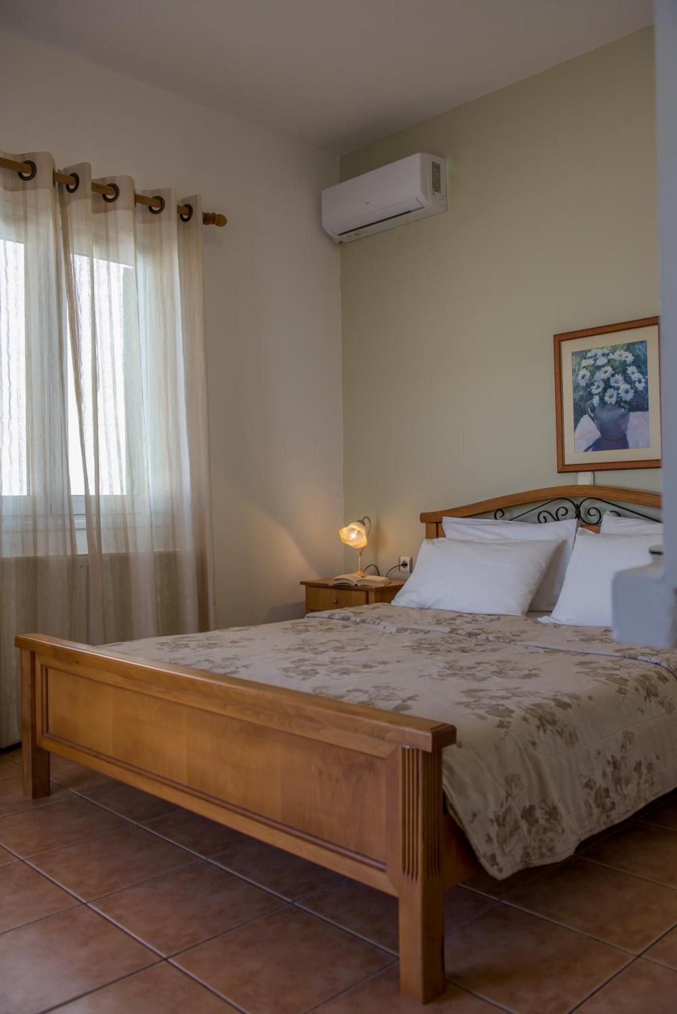 Sirines Apartments باليكاسترون المظهر الخارجي الصورة