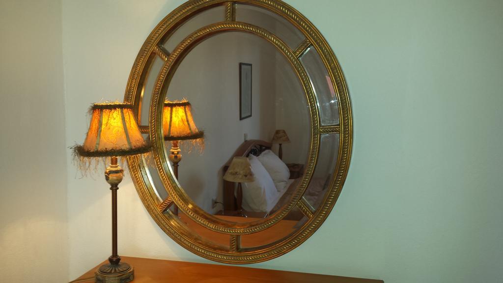 Sirines Apartments باليكاسترون المظهر الخارجي الصورة